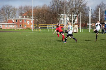 Bild 100 - C-Juniorinnen Kieler MTV -  MTSV POlympia Neumuenster : Ergebnis: 1:0